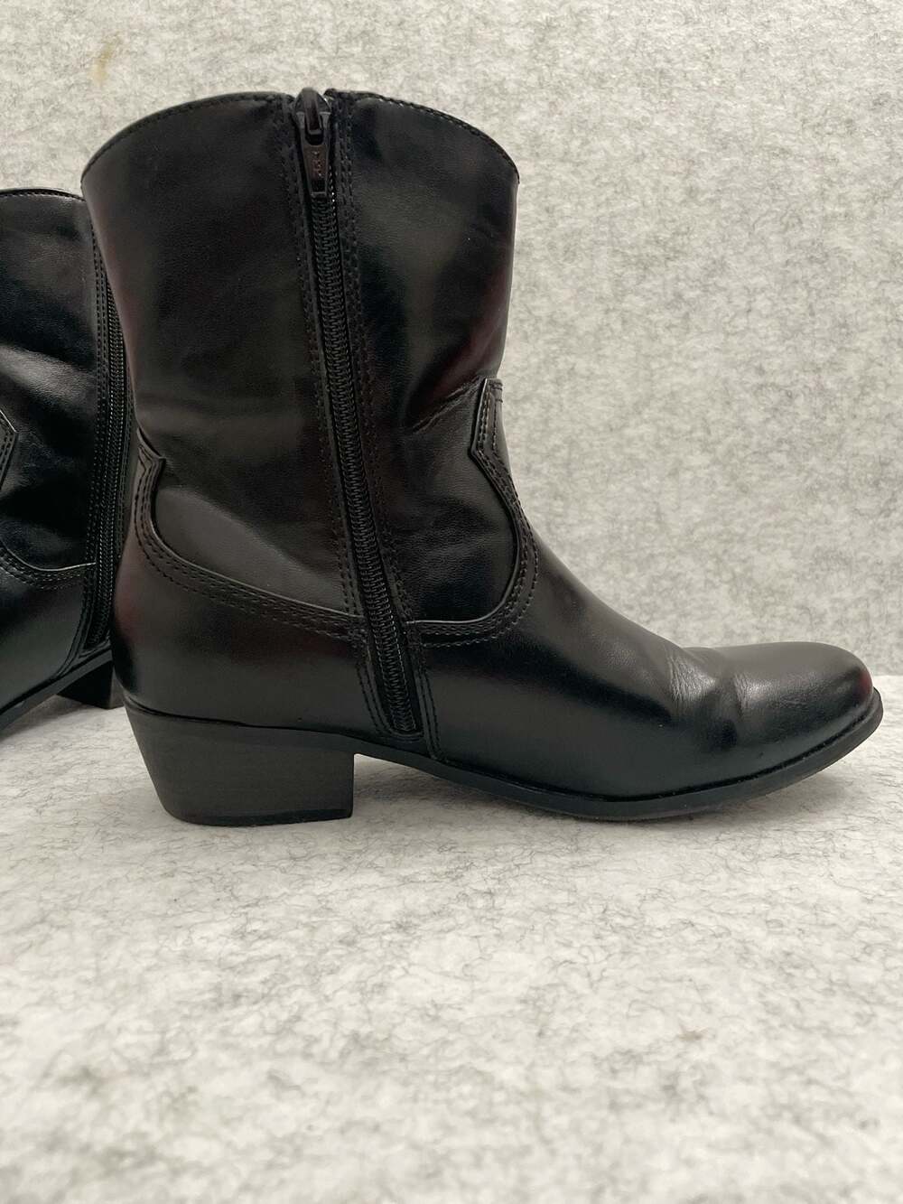 5 Art Class Margot Western Style Boots with White Stars - Picture 6 of 14